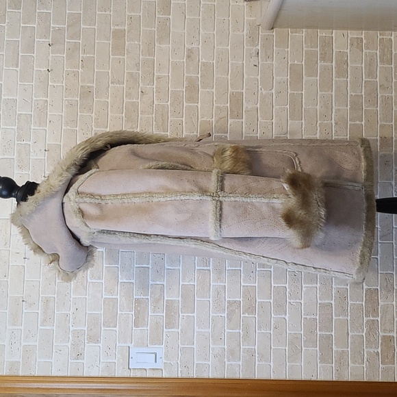 Jones New York Women's Faux Shearling Hooded Wrap Coat (Sz M/P) - Picture 2 of 12